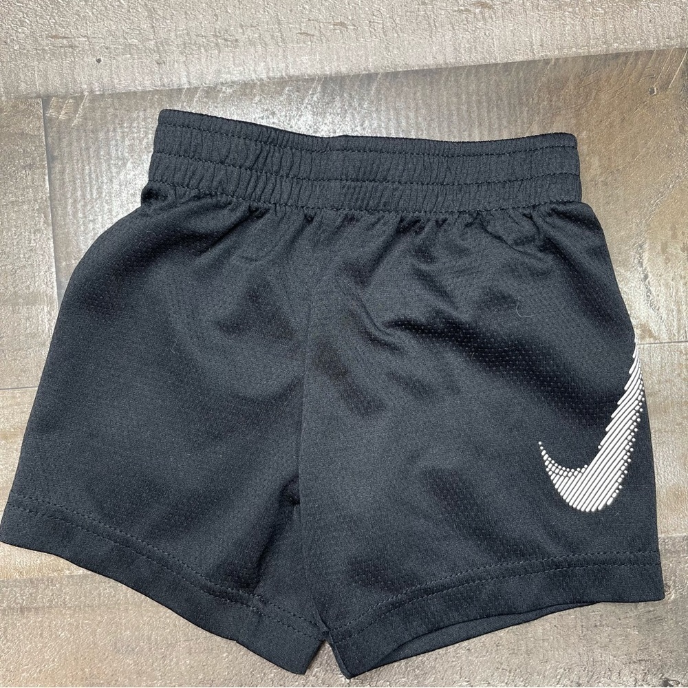 Nike Athletic Boys Short size 2T